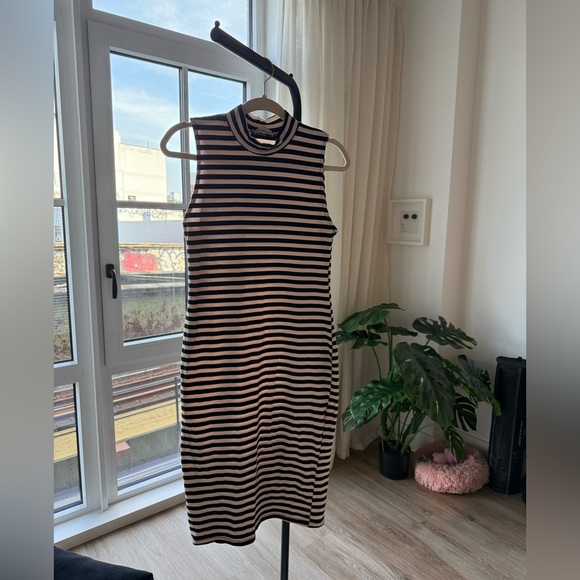 Charlotte Russe Black and White Striped Midi Dress - Picture 1 of 4